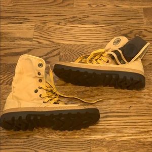 Palladium Canvas High Tops